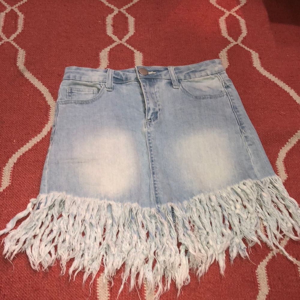 Frayed jean skirt